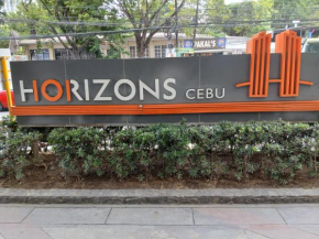 1 BR, 48th Floor of Horizon 101, corner with sea view and mountain view